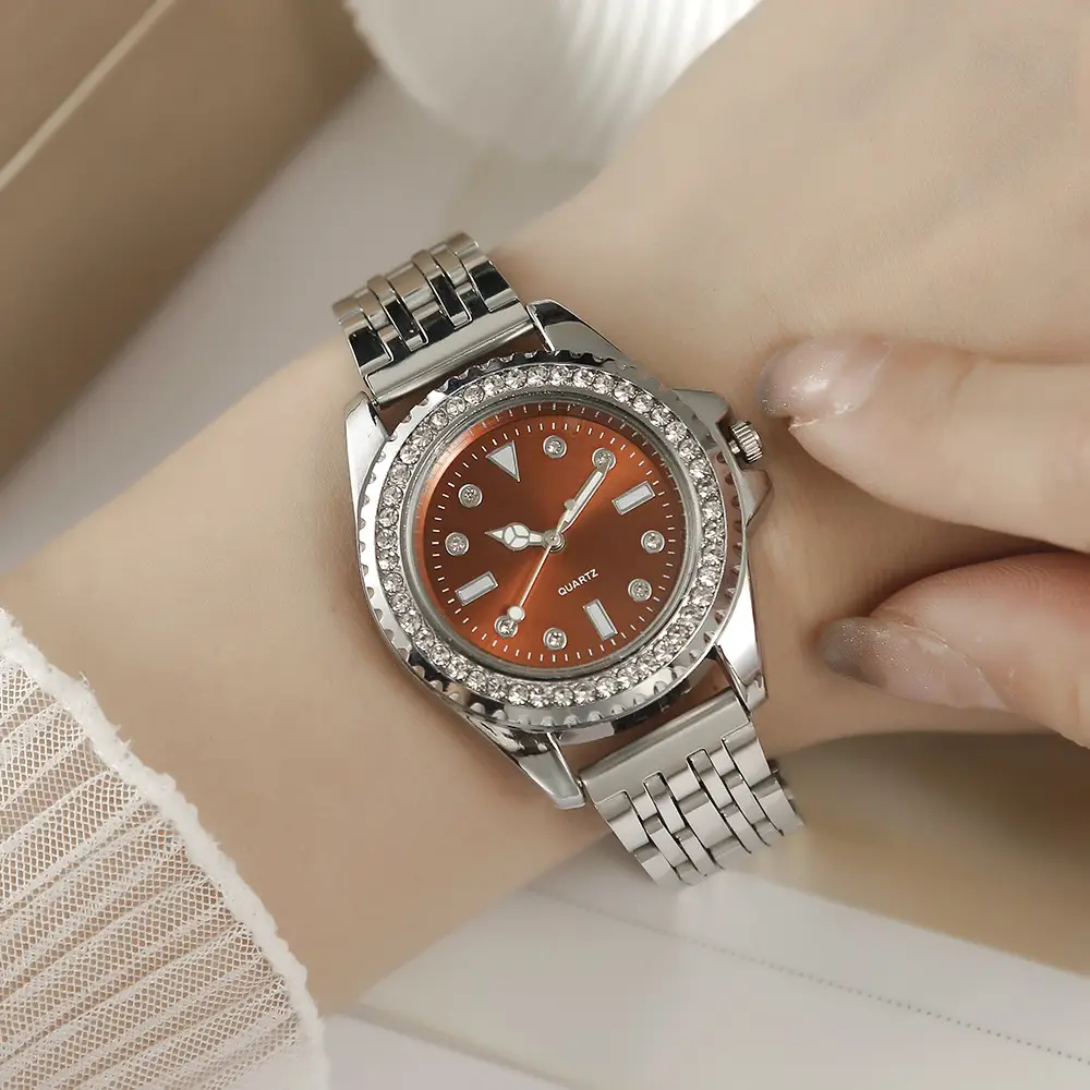 Women's Rhinestone Alloy Watch with Elegant Brown Dial — feature 12