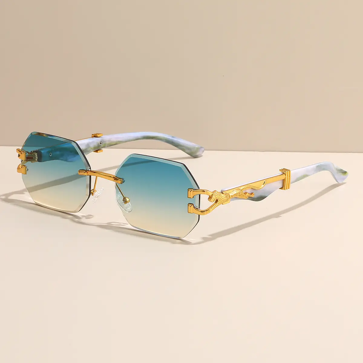 Trendy Square Sunglasses with Leopard Frame & Blue Gradient Lenses - Image 11