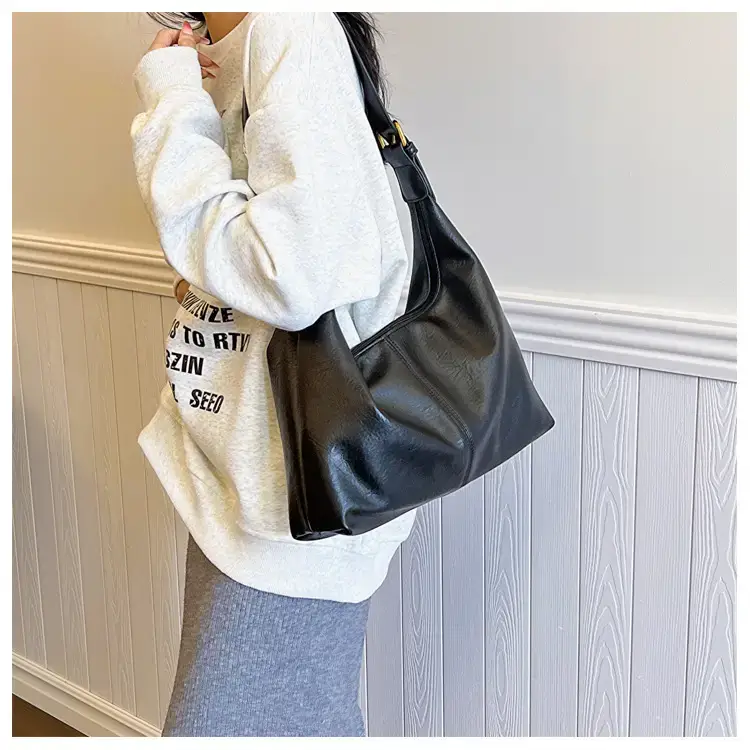 Brown Korean Style Shoulder Bag for Women 2023 — feature 11