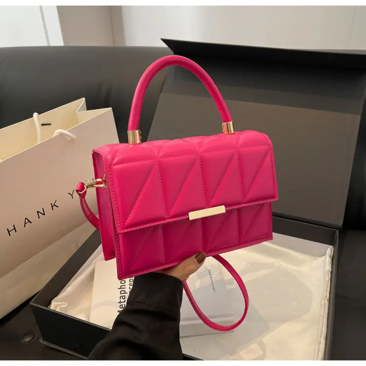 Tan Leather Shoulder Bag for Women 2023 Spring Summer — feature 31