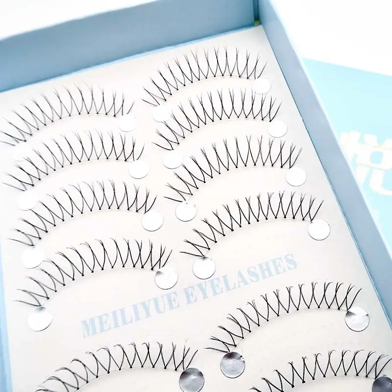 Korean Women's False Eyelashes with Clear Roots — feature 11