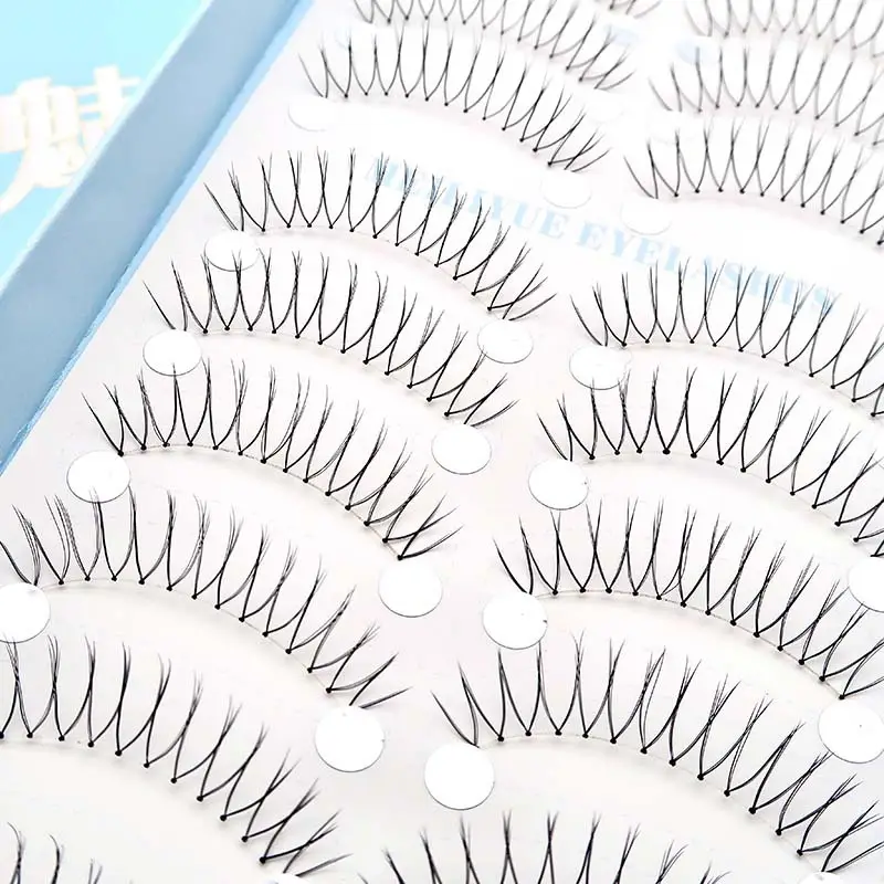 Korean Women's False Eyelashes with Clear Roots — feature 9