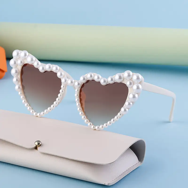 Heart Pearl Sunglasses for Women Big Name Street Photography Dance Party - Image 5