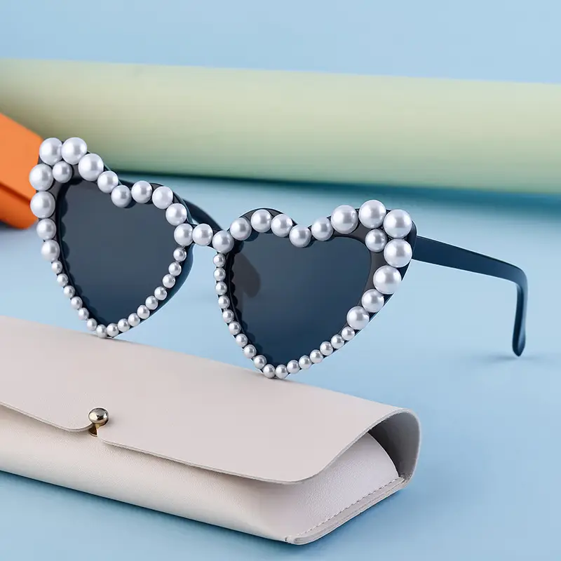 Heart Pearl Sunglasses for Women Big Name Street Photography Dance Party - Image 6