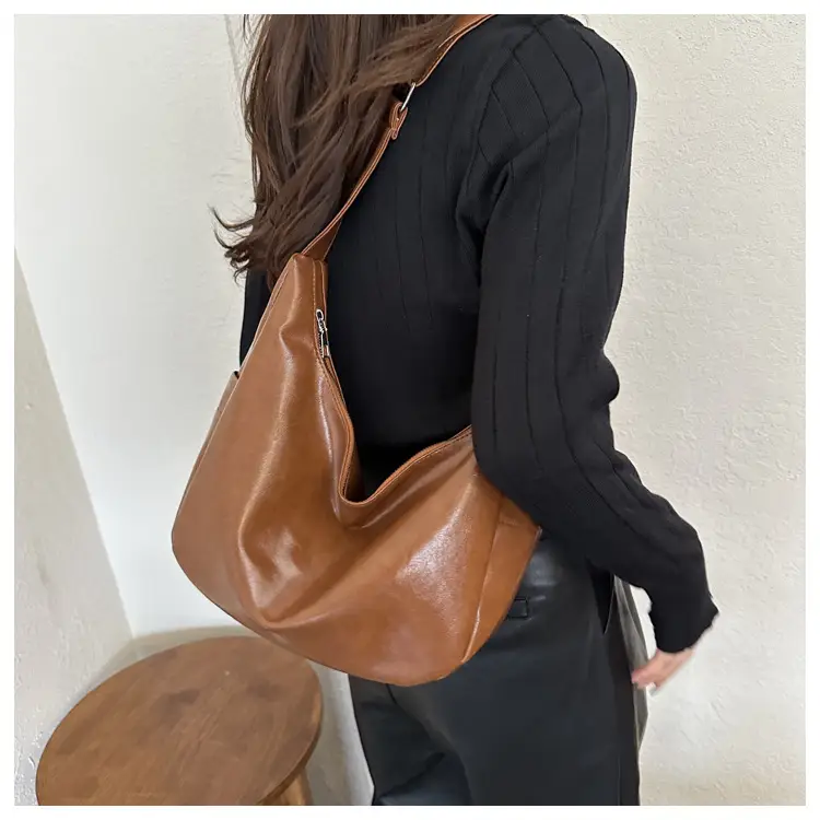 Brown Leather Shoulder Messenger Bag Large Capacity — feature 15