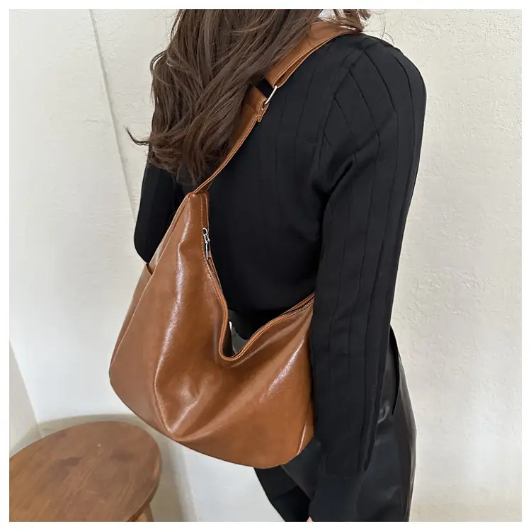 Brown Leather Shoulder Messenger Bag Large Capacity — feature 16