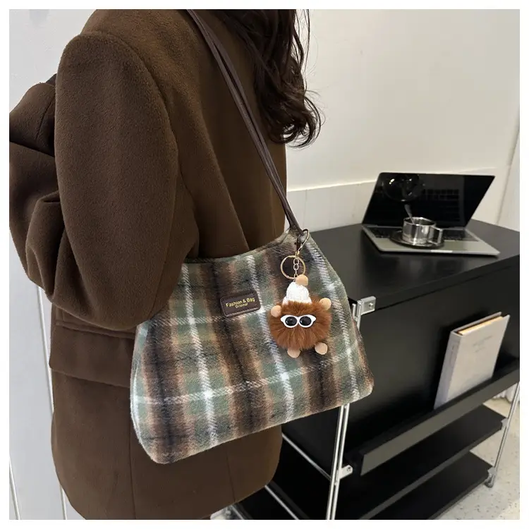 Korean Plaid Shoulder Bag Women Winter 2023 — feature 19