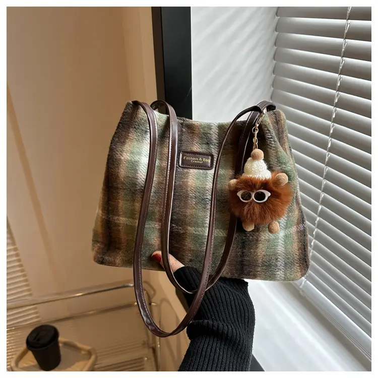 Korean Plaid Shoulder Bag Women Winter 2023 — feature 25