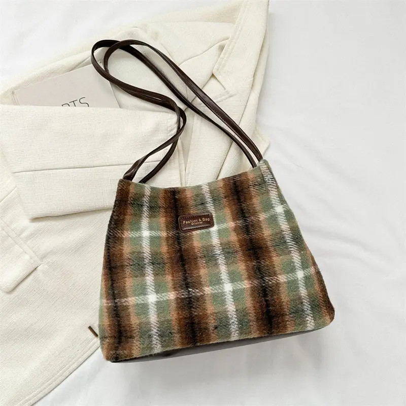 Korean Plaid Shoulder Bag Women Winter 2023 - Image 2