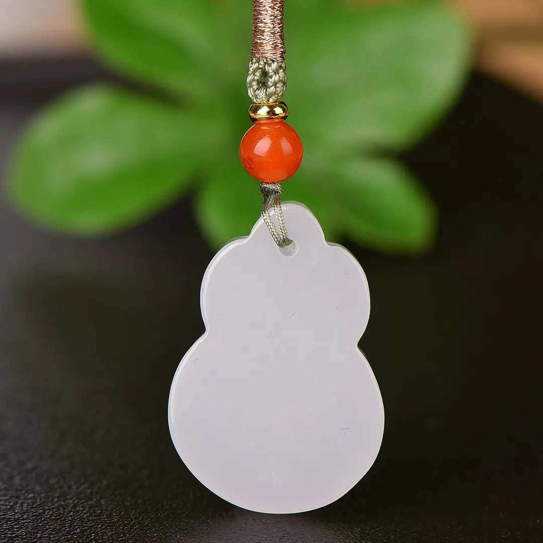 White Jade Bear Pendant with Red Stone — feature 7