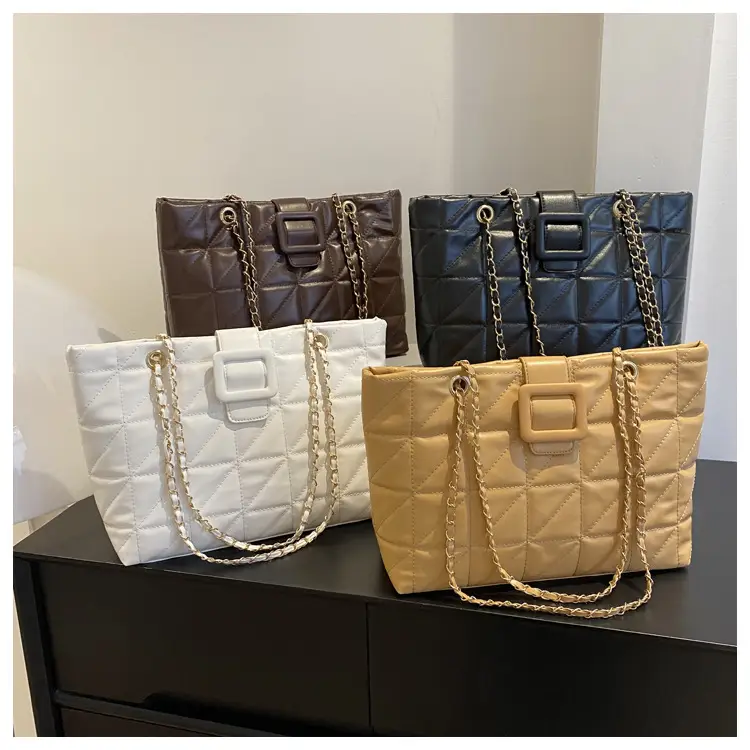 Black Rhombus Chain Shoulder Bag for Women — feature 24