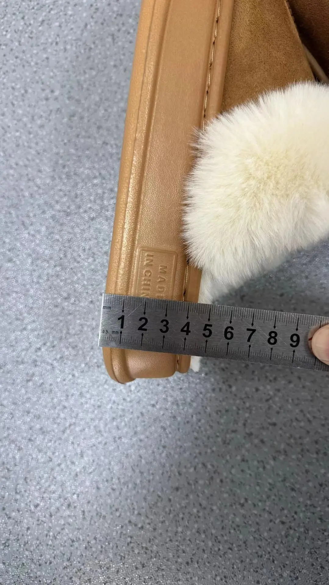 Slippers kid women's winter thick-soled indoor thick-soled home fleece-lined confinement cotton-padded shoes women's outer wear autumn and winter — feature 2