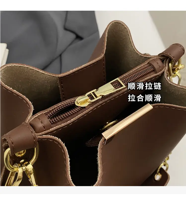 2026 New Crossbody Bag Black Gold Chain Wide Strap — feature 14