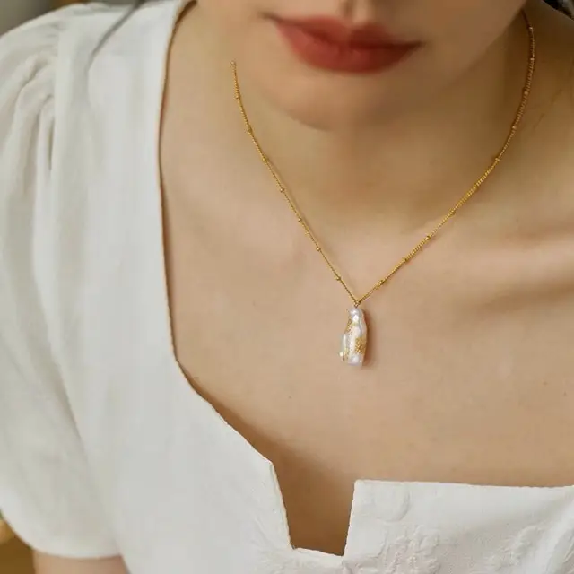 Natural Pearl Clavicle Necklace 14K Gold Plated - Image 4