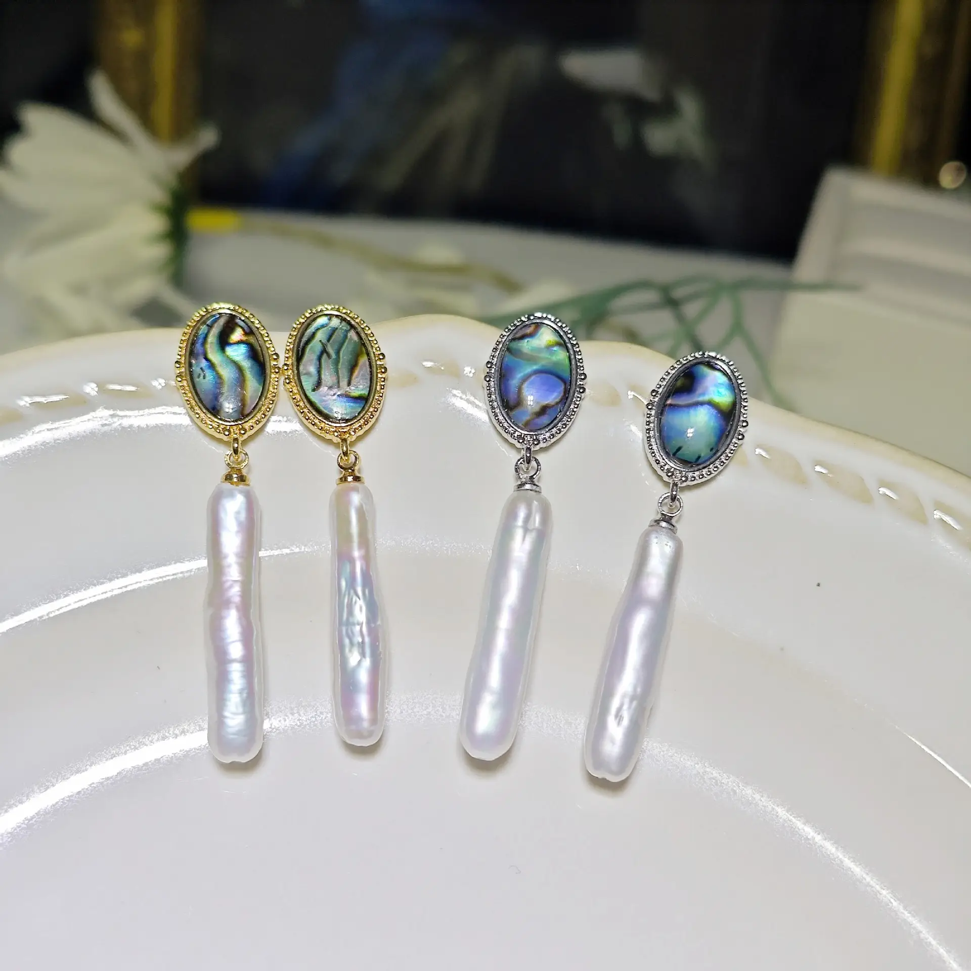 S925 Silver Pearl Earrings with Crystal Top Design