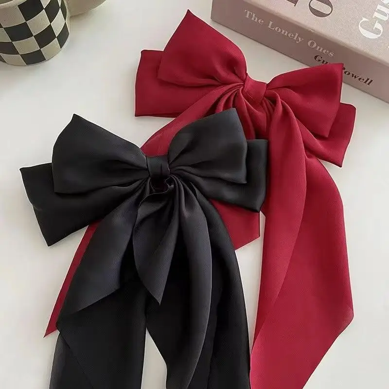 Black Large Retro Ribbon Hairpin with Spring Clip — feature 4