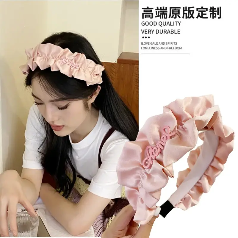 Black Pleated Skull Top Hairband for Women - Image 11