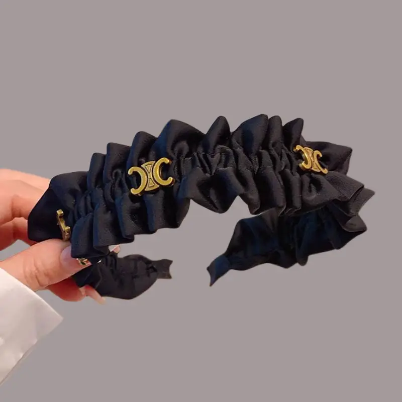 Black Pleated Skull Top Hairband for Women - Image 23