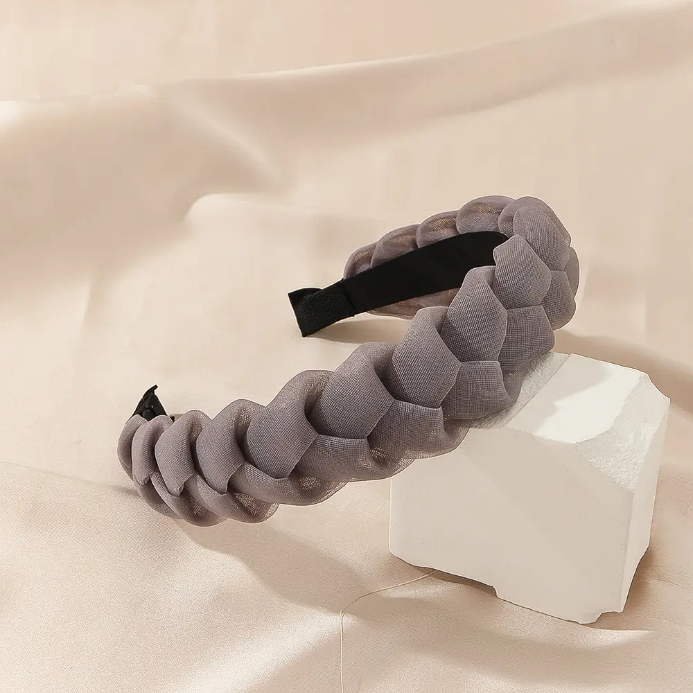 Black Pleated Skull Top Hairband for Women - Image 27