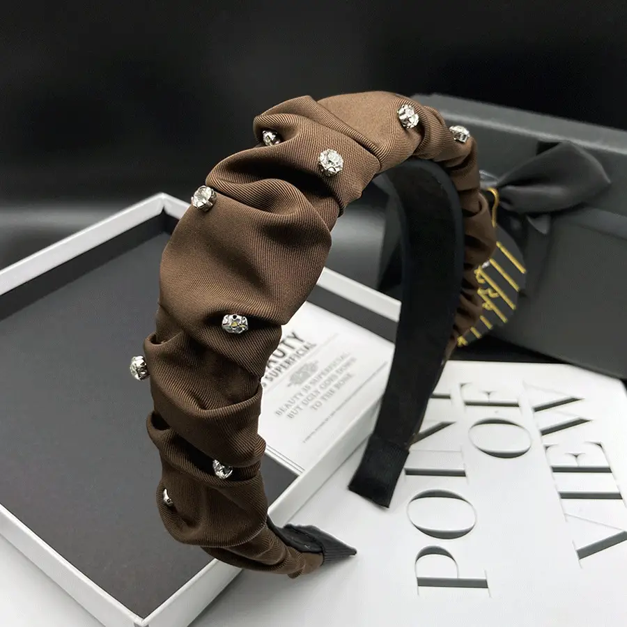 Black Pleated Skull Top Hairband for Women - Image 4