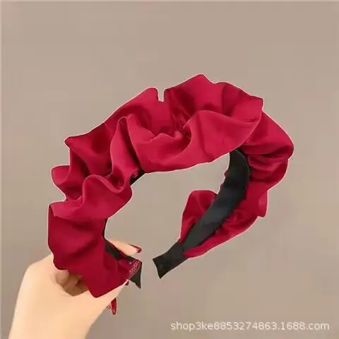 Black Pleated Skull Top Hairband for Women - Image 7