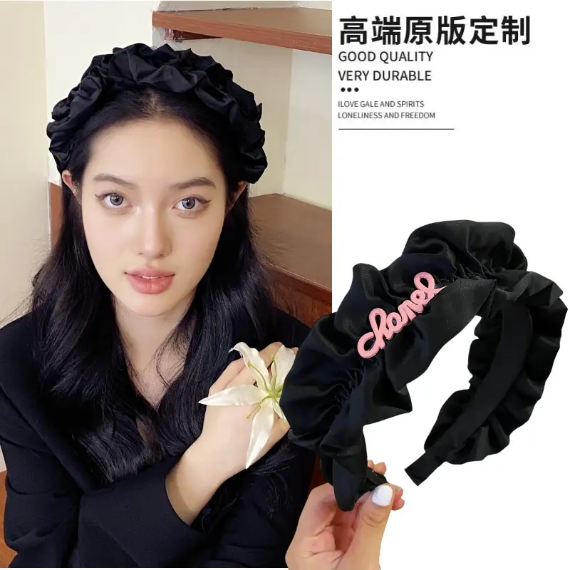 Black Pleated Skull Top Hairband for Women - Image 9