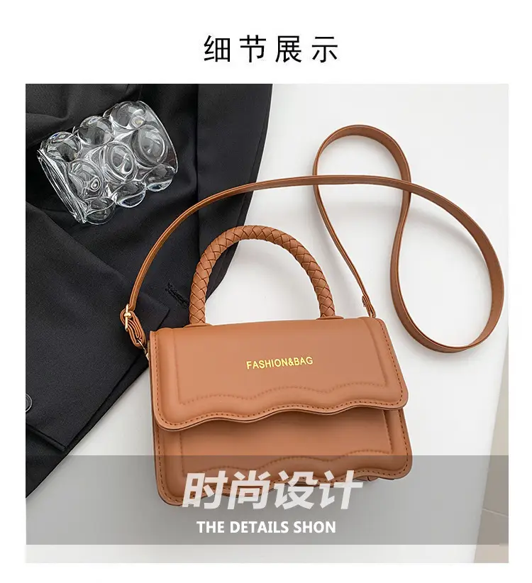 Women's White Wavy Shoulder Messenger Bag 2023 — feature 2