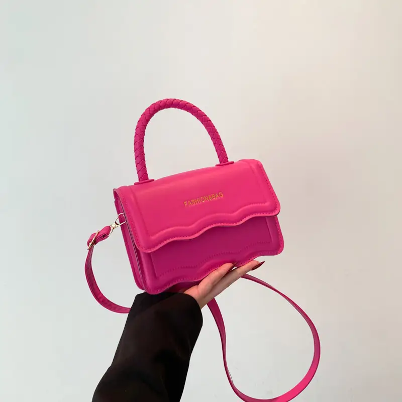 Women's White Wavy Shoulder Messenger Bag 2023 - Image 6