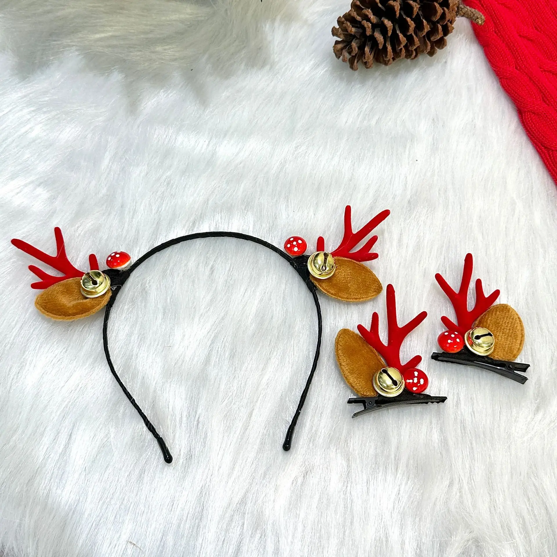 Christmas Deer Antler Headbands for Kids — feature 3