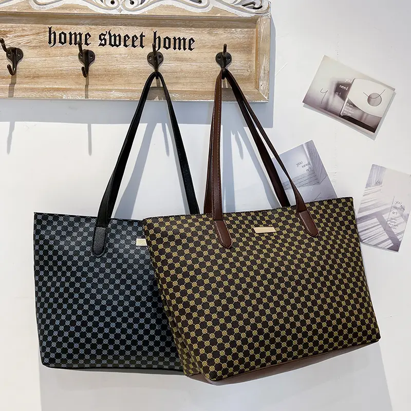 Pink Printed Women's Tote Bag with Leather Handles - Image 6