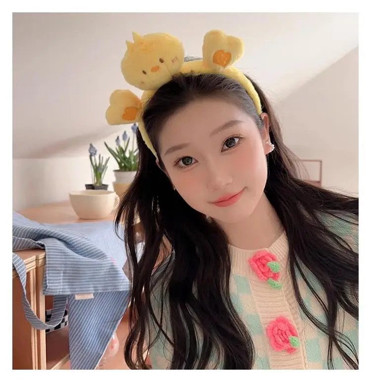 Cute Rabbit Face Wash Headband for Girls — feature 5