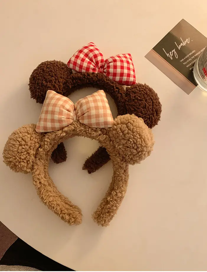 Cute Plush Heart Headband for Women — feature 4