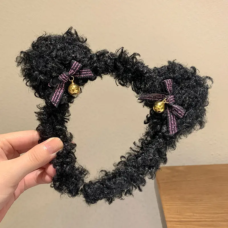 Cute Plush Heart Headband for Women - Image 13