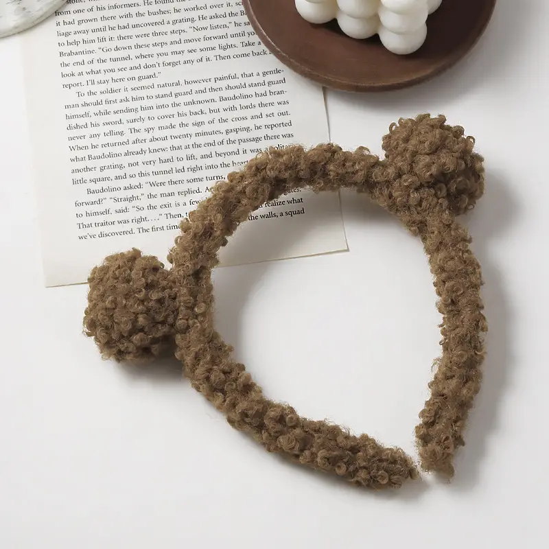 Cute Plush Heart Headband for Women - Image 31