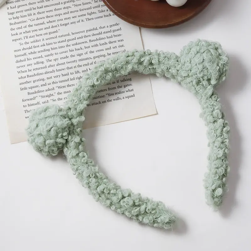 Cute Plush Heart Headband for Women - Image 35