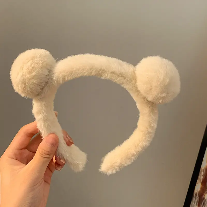 Cute Plush Heart Headband for Women - Image 36