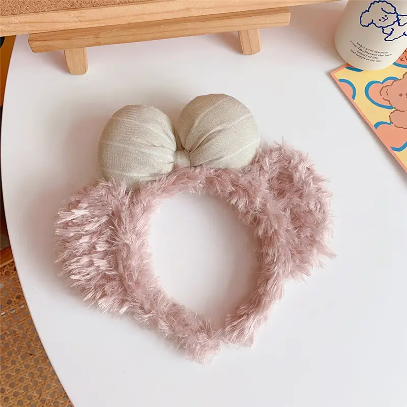Cute Plush Heart Headband for Women - Image 7