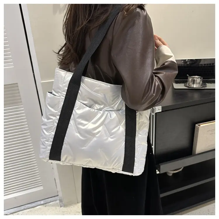 Women's Winter Padded Shoulder Bag Black Large Capacity — feature 18