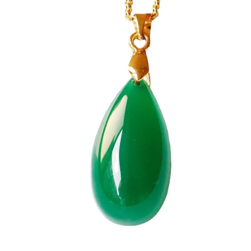 Green Jade Pendant Necklace for Women - Image 7