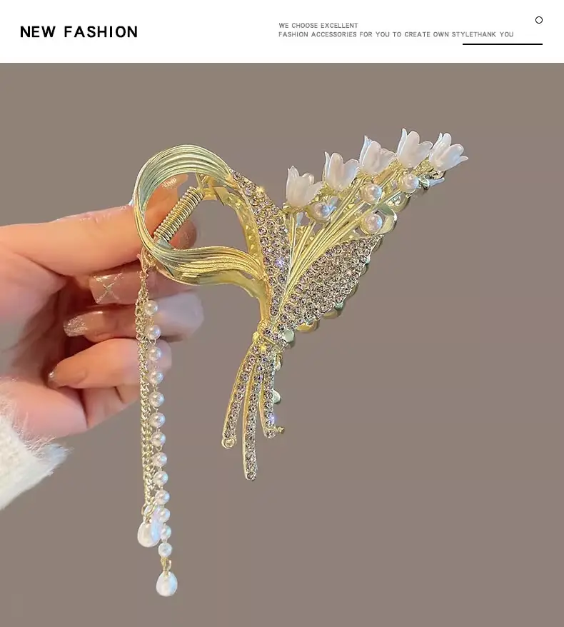 Lily Butterfly Hairpin with Tassel Back Clip — feature 7