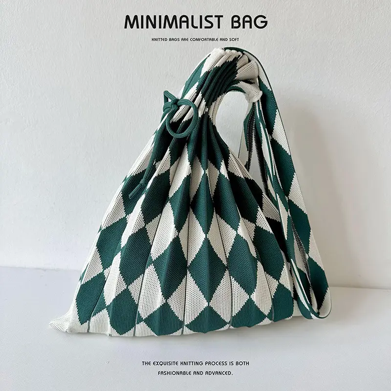 New Knitted Folded Bag Large Diamond Plaid Women's Travel Bag