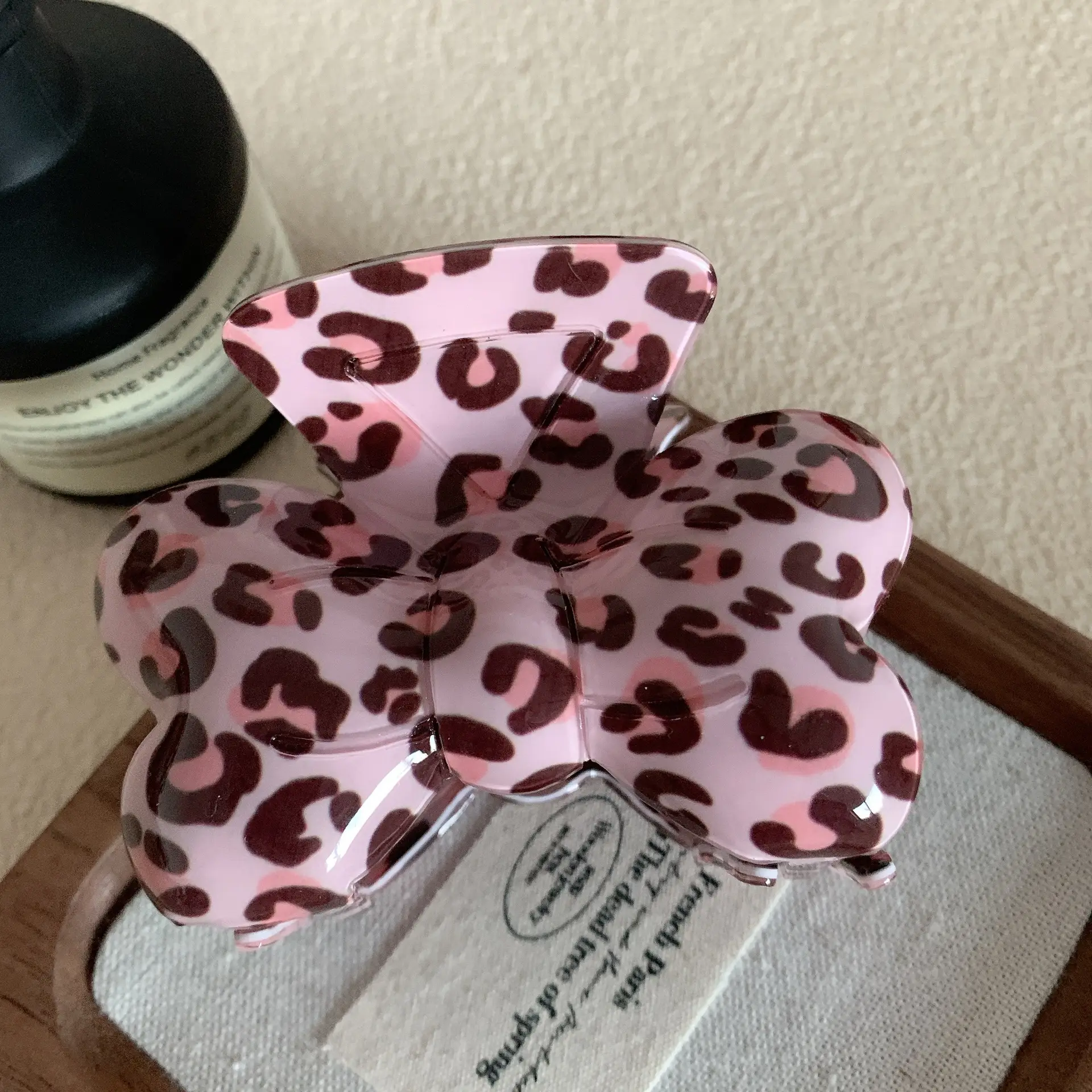 Pink Leopard Print Bow Grip Head Cover for Girls - Image 4