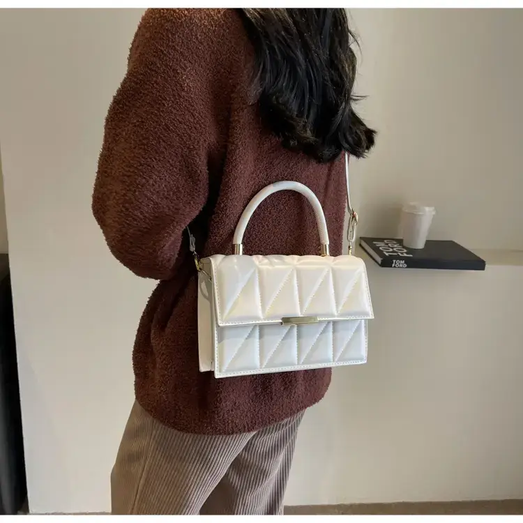Pink Quilted Rhombus Shoulder Bag for Women — feature 27