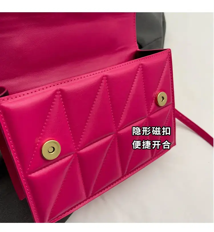 Pink Quilted Rhombus Shoulder Bag for Women — feature 4