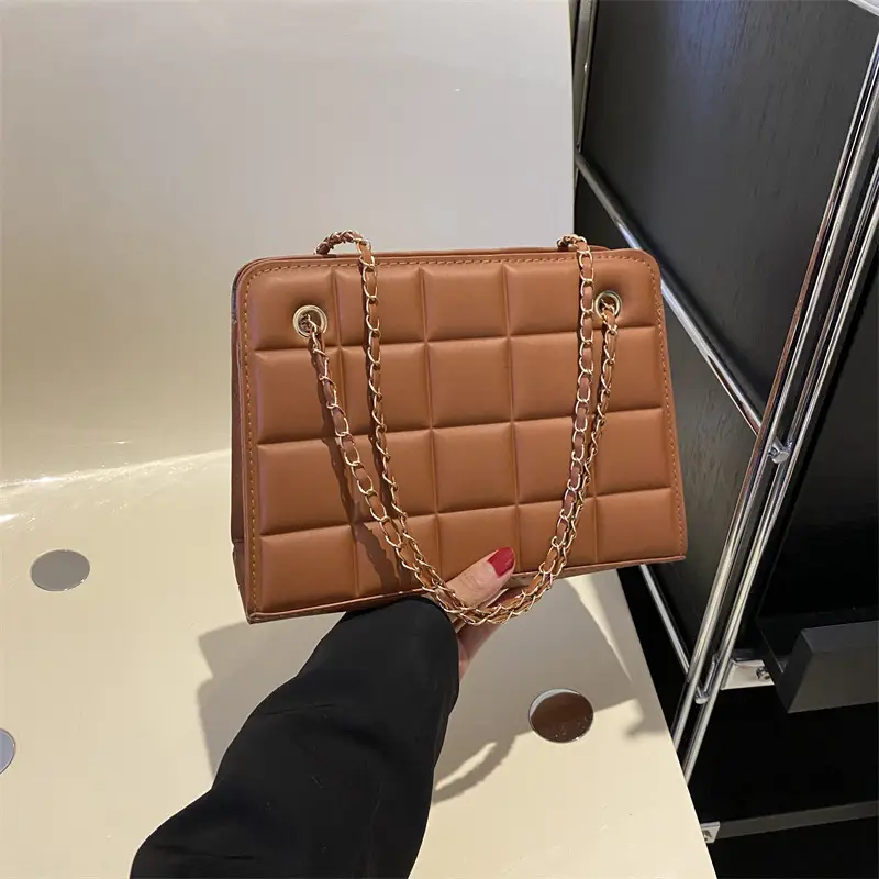 White Quilted Crossbody Bag with Chain Strap - Image 11