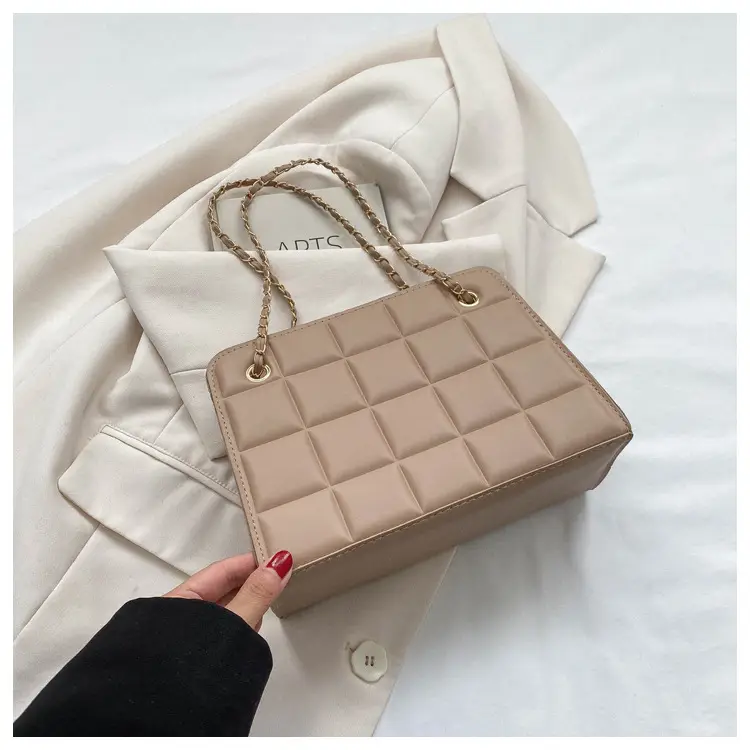 White Quilted Crossbody Bag with Chain Strap — feature 27