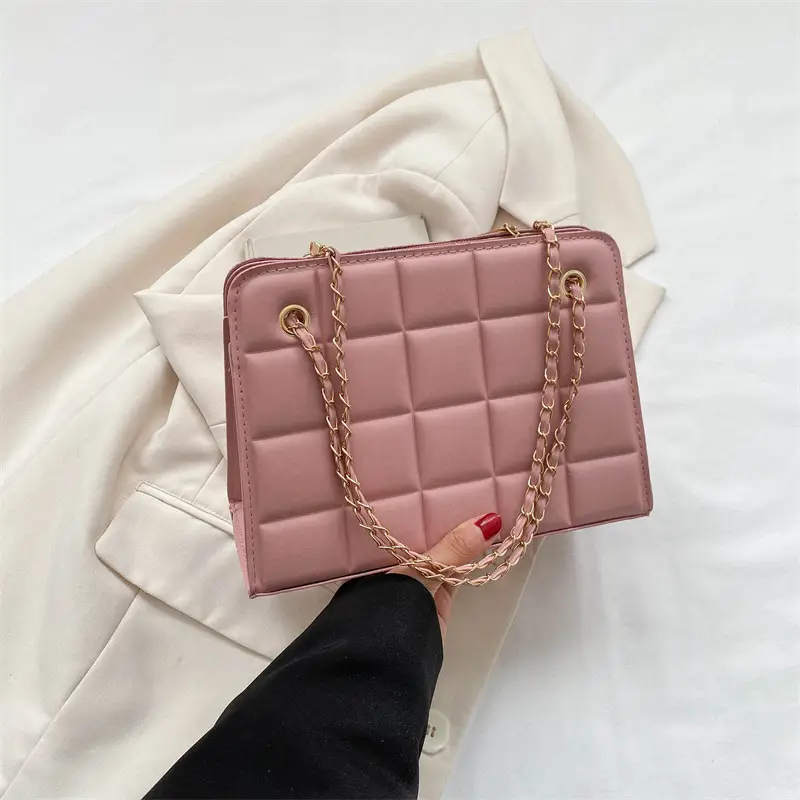White Quilted Crossbody Bag with Chain Strap - Image 7