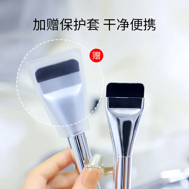 Honey Beam Foundation Brush for Flawless Coverage - Image 4