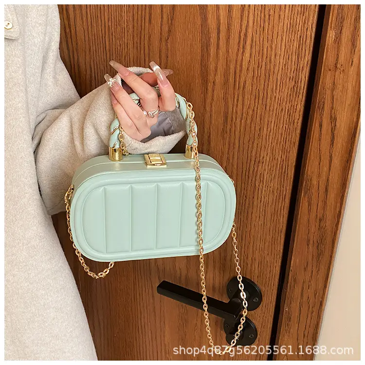 Stylish Mint Green Square Chain Bag for Women - Image 13