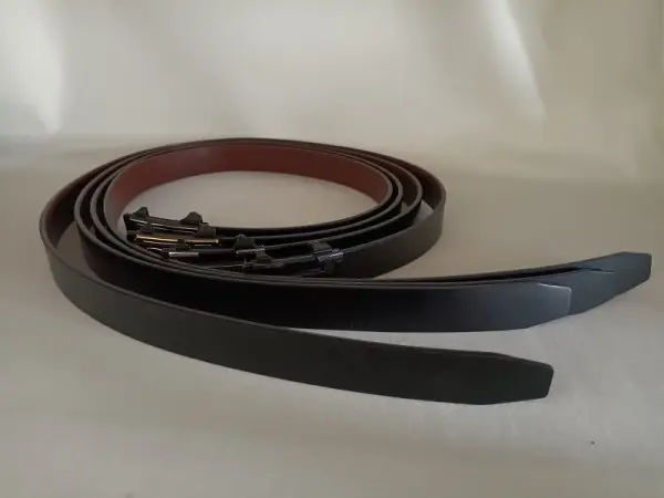 Men's Black Leather Belt with Automatic Buckle — feature 7